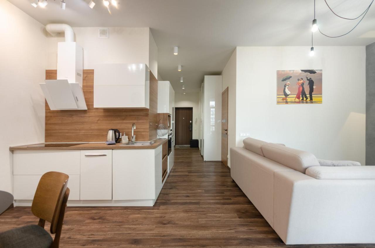 Petrovdom Apartaments 8-188 In Rc Central Park, 7 John Mccain Street キエフ エクステリア 写真